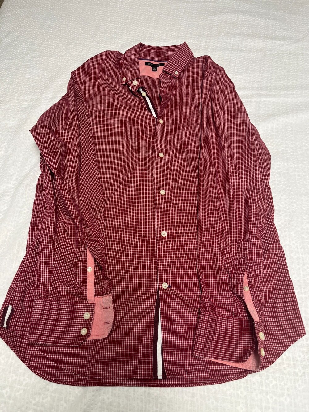 Banana Republic Men's Large long sleeve shirt slim fit no iron Red windowpane